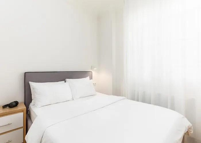 Apartment Zoe By Halu! Lovely Penthouse In The Center Thessaloniki